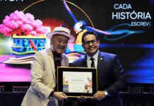 Fotógrafo Roberto Higa é Homenageado Especial em solenidade; exposição mostra imagens históricas