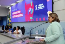 Câmara encerra Agosto Lilás com palestra sobre misoginia e combate à violência contra mulheres