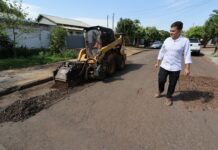 Prefeitura de Dourados avança com recuperação de asfalto deteriorado no Jardim Maringá