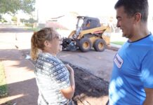 Prefeitura inicia recuperação da Rua Adelina Rigotti, na região da feira livre central