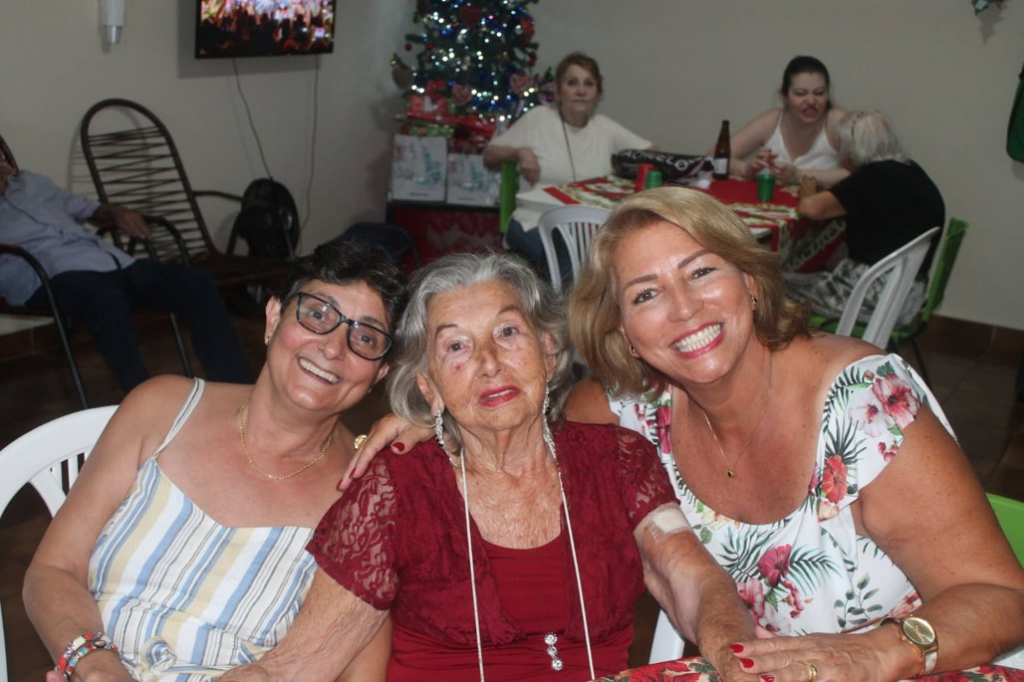 Agosto Verde: Complicações do Alzheimer matam uma pessoa por dia em MS Agosto Verde: Complicações do Alzheimer matam uma pessoa por dia em MS