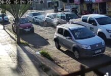 Vídeo: engavetamento com quatro veículos deixa idoso em estado grave na Av. Mascarenhas de Moraes
