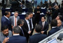 Vereadores derrubam veto a 13 emendas da Lei de Diretrizes Orçamentárias para 2027