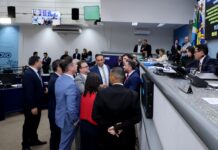 Vereadores aprovam cinco projetos na sessão desta quinta-feira