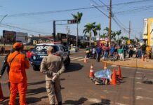 Ciclista morre ao ser atropelada por caminhão boiadeiro em Nova Andradina