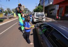 Prefeitura conscientiza população sobre respeito às vagas de idosos e pessoas com deficiência