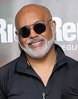 Conheça a trajetória e o legado do cantor Rick, um dos grandes nomes do sertanejo, morto em um acidente aéreo Conheça a trajetória e o legado do cantor Rick, um dos grandes nomes do sertanejo, morto em um acidente aéreo