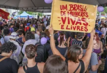 Violência muda rotina e escolhas de 98% das mulheres brasileiras