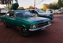 Opala de 1977 roubado em golpe é recuperado pela PM na Capital