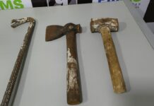 Drogadão é preso em Dourados ao ameaçar matar a esposa com machadinha