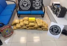 PF flagra trio descarregando 43 quilos de drogas em imóvel de Corumbá