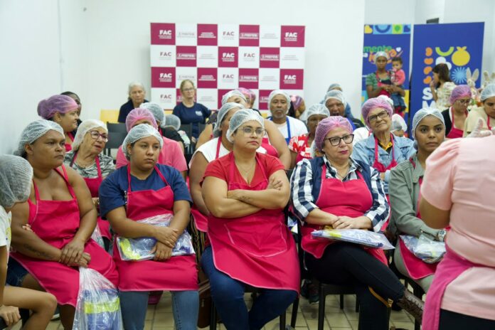 ALUNAS-CURSO-DE-OVOS-DE-PASCOA