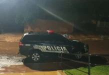 Homem é preso embriagado ao ser flagrado com viatura da Polícia Penal em MS