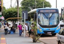 Dourados terá ônibus gratuito e suspensão de aulas para o segundo turno