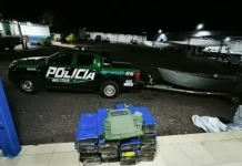 Vídeo: PMA persegue barco em rio de Japorã e apreende 326 kg de maconha