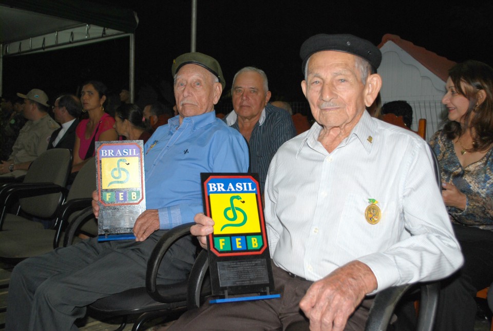 Exército de Jardim realiza evento para homenagear ex-combatentes no Dia da Vitória