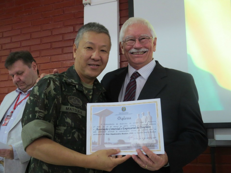 Homenagem do Exército Brasileiro em alusão ao Dia da Vitória