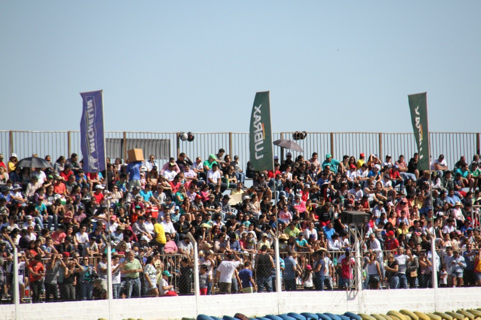 Moto GP 1000 reúne mais de 10 mil no Autódromo Internacional de Campo Grande