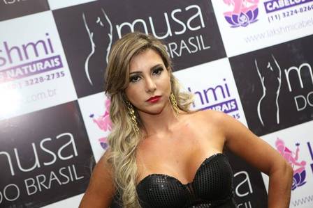 Viúvo de modelo de Niterói morta após intervenção estética lamenta: ‘Necessidade exagerada de mexer no corpo’