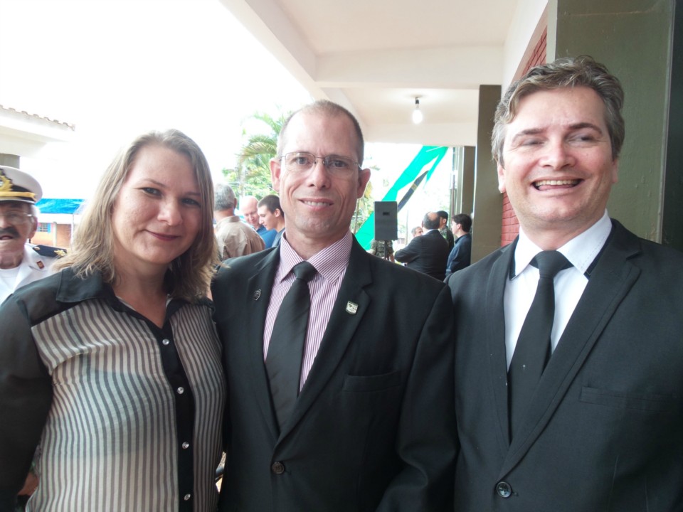 Troca de comando do 28º B Log em Dourados