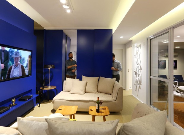 Apartamento pequeno, funcional e azul Apartamento pequeno, funcional e azul