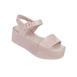 Rosa e azul claro são as cores de 2016; veja roupas e acessórios nos tons