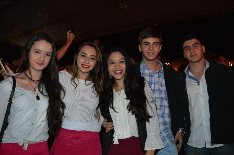 Veja quem marcou presença no show do Jads e Jadson Veja quem marcou presença no show do Jads e Jadson