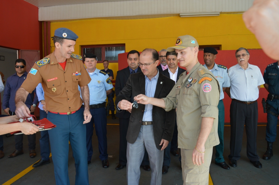 Quartel recebe viaturas e novo grupamento fica para 2017