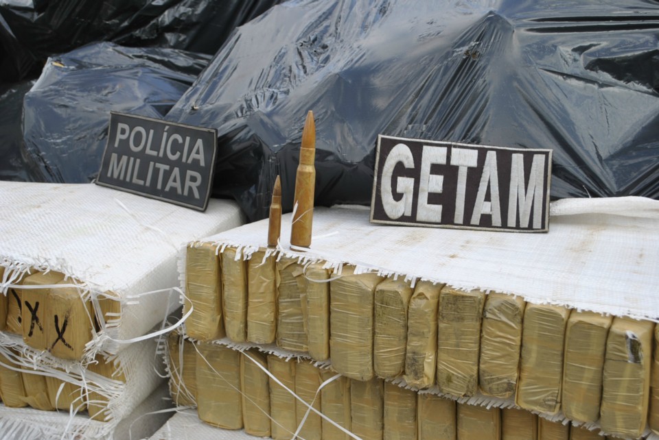 Polícia fecha depósito de drogas em Dourados