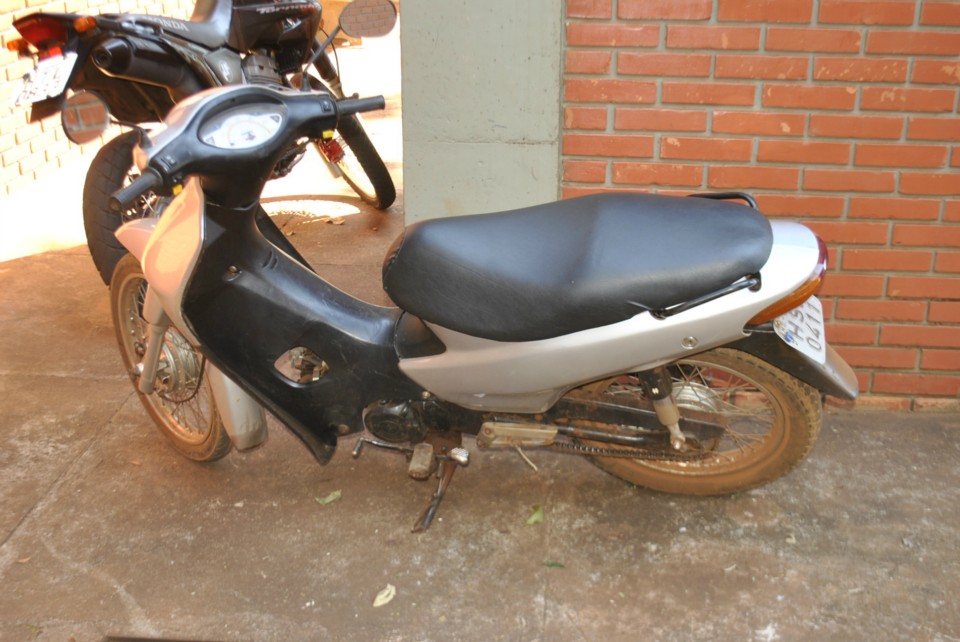 Acusada de matar jovem a facadas é presa