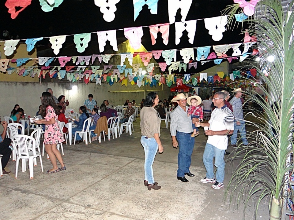 10º Batalhão da Polícia Militar realiza o 1º Arraiá du Anhanduizim