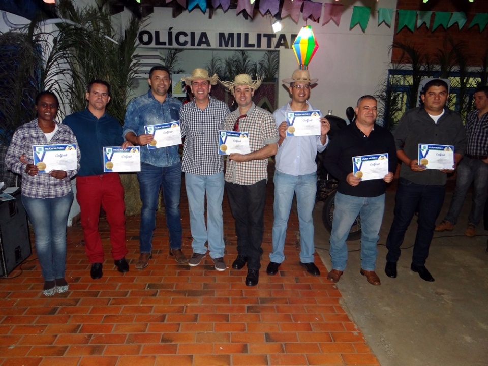 10º Batalhão da Polícia Militar realiza o 1º Arraiá du Anhanduizim