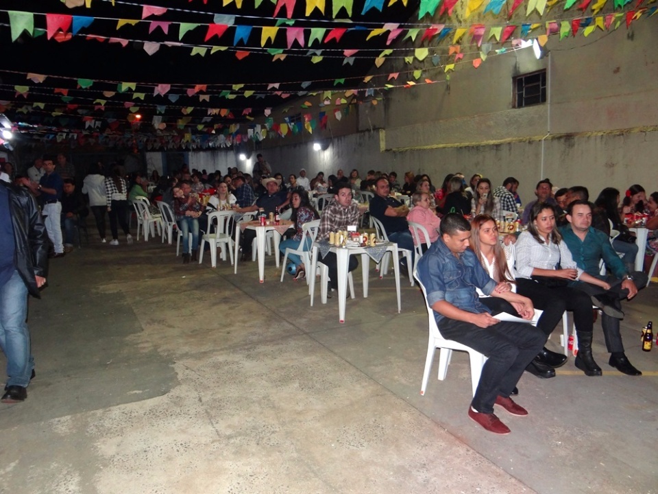10º Batalhão da Polícia Militar realiza o 1º Arraiá du Anhanduizim