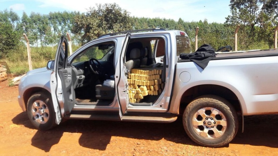 Caminhonete carregada com maconha é apreendida na MS-164