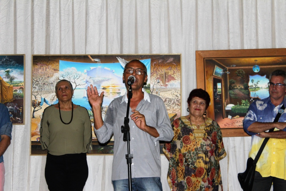 Em abertura, 750 pessoas se encantam com Festival das Artes Plásticas Em abertura, 750 pessoas se encantam com Festival das Artes Plásticas