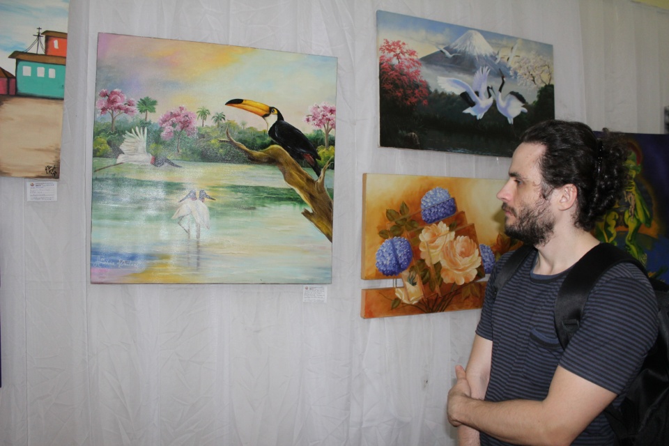 Em abertura, 750 pessoas se encantam com Festival das Artes Plásticas Em abertura, 750 pessoas se encantam com Festival das Artes Plásticas