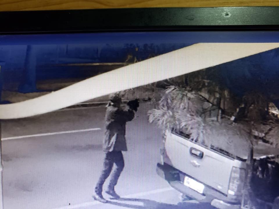 Assaltantes explodem agência da Caixa Econômica e Banco do Brasil em Chapadão do Sul Assaltantes explodem agência da Caixa Econômica e Banco do Brasil em Chapadão do Sul