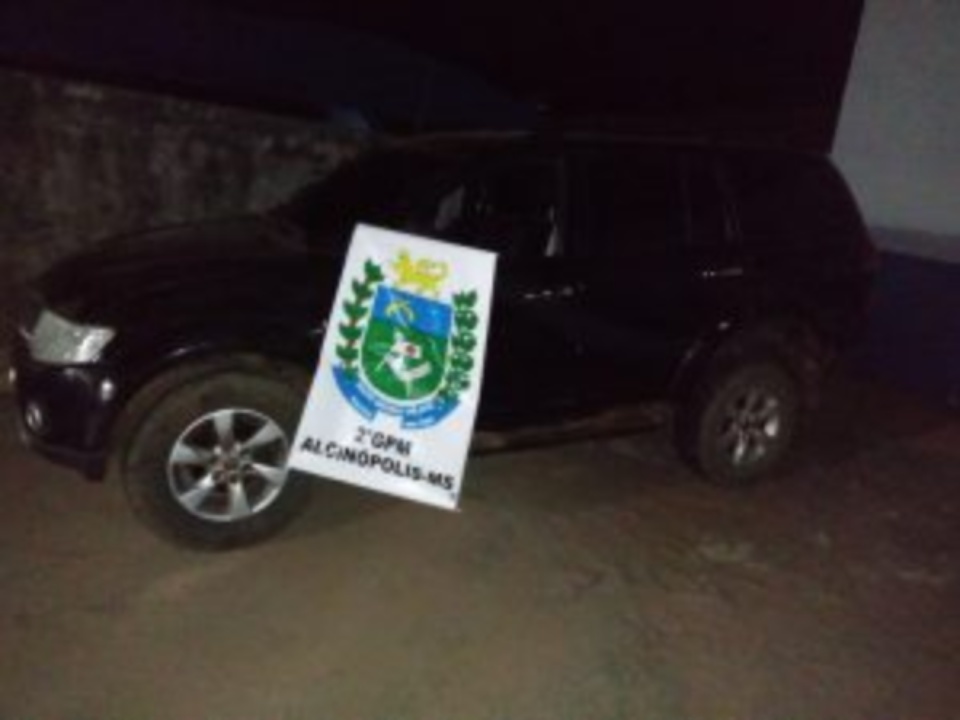 PM apreende mais de 1,7 tonelada de maconha em veículo furtado em Goiás