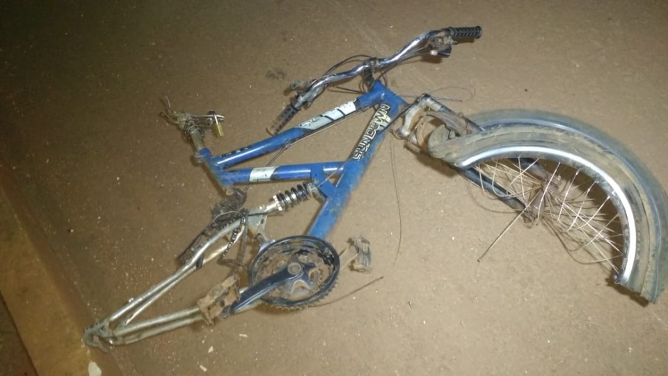 Mulher de 31 anos morre ao ser atropelada na BR-163 Mulher de 31 anos morre ao ser atropelada na BR-163
