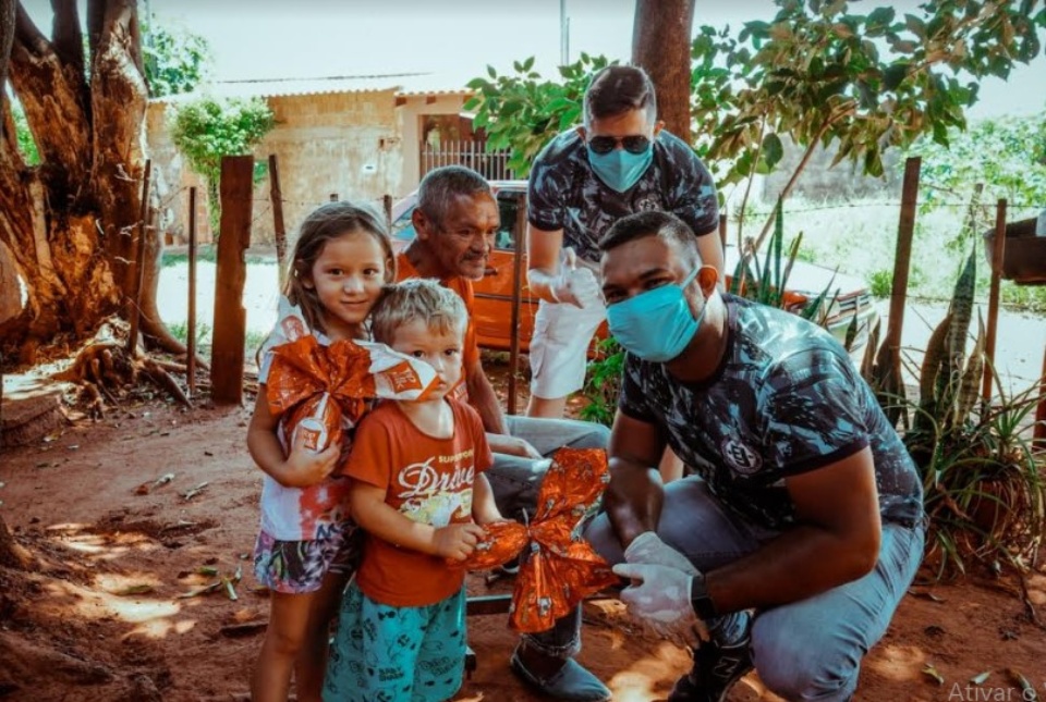 Esquadrão da Juventude mantêm doações na pandemia