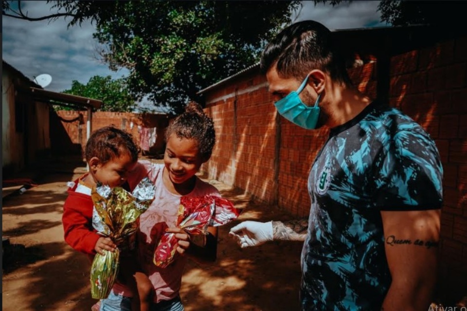 Esquadrão da Juventude mantêm doações na pandemia