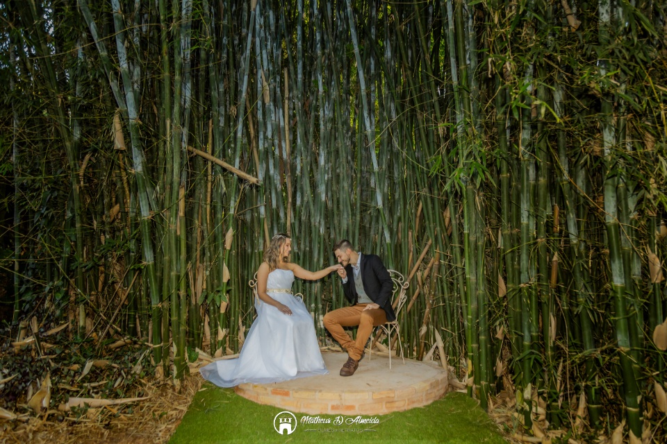 Sessão de fotos vira renovação de votos de casamento "nos sentimos privilegiados"