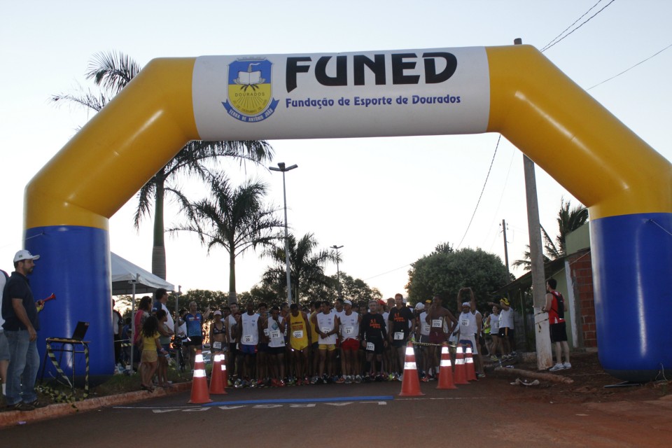 Baiana e paulista vencem 2ª meia maratona Baiana e paulista vencem 2ª meia maratona