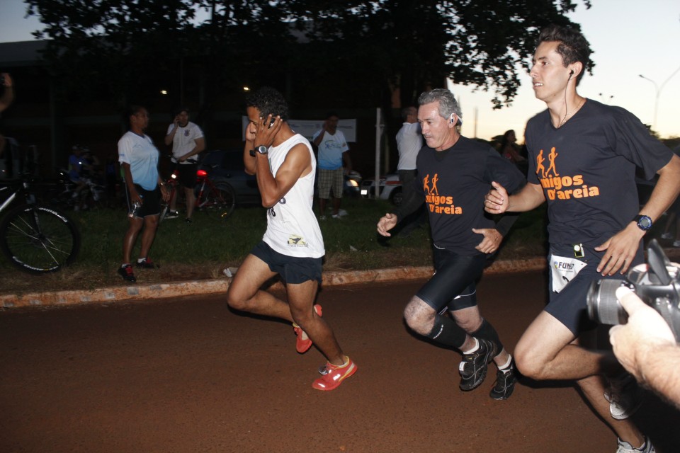 Baiana e paulista vencem 2ª meia maratona Baiana e paulista vencem 2ª meia maratona
