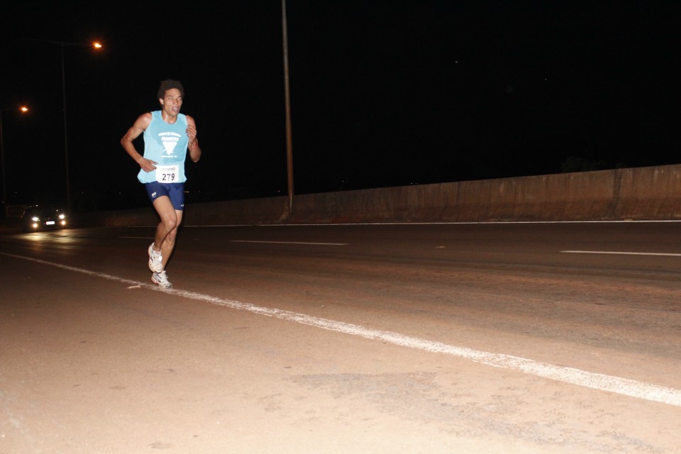 Baiana e paulista vencem 2ª meia maratona Baiana e paulista vencem 2ª meia maratona