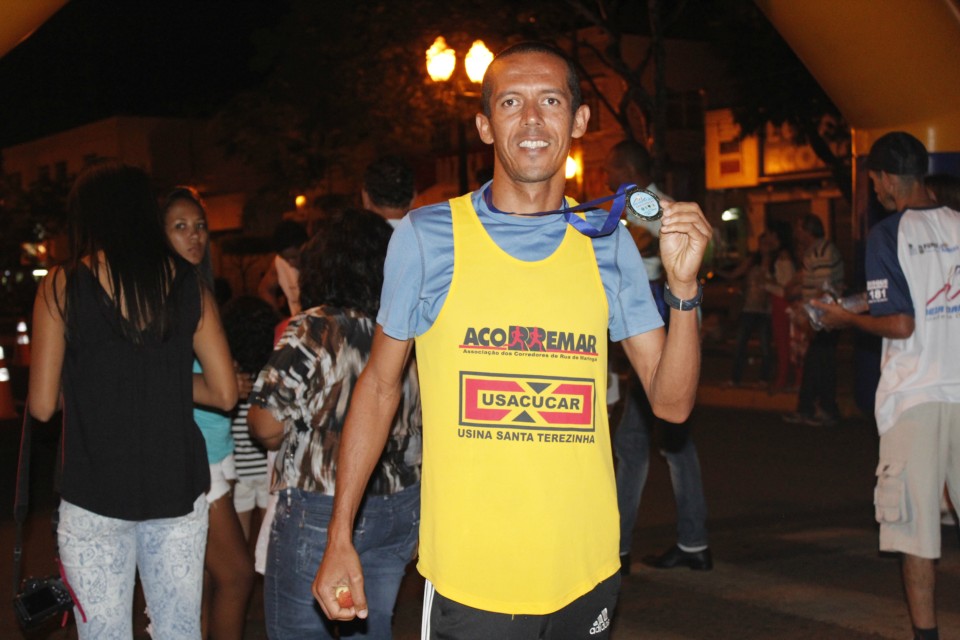 Baiana e paulista vencem 2ª meia maratona Baiana e paulista vencem 2ª meia maratona