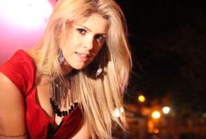 Douradense representa Aral Moreira no Miss Mundo Douradense representa Aral Moreira no Miss Mundo