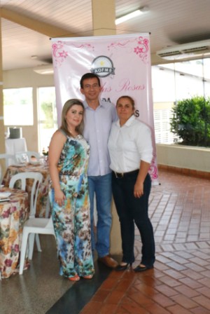 1ª CHÁ DAS ROSAS na Associação dos Oficiais/MS