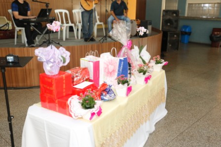 1ª CHÁ DAS ROSAS na Associação dos Oficiais/MS