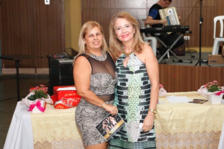 1ª CHÁ DAS ROSAS na Associação dos Oficiais/MS